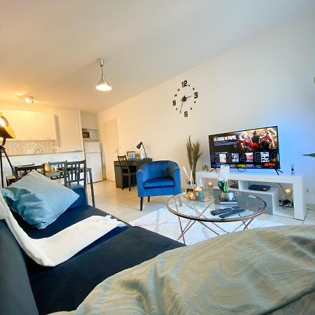 Apartament Blue Pearl - Parking - Gare Rer A 5 Min Corbeil-Essonnes Zewnętrze zdjęcie