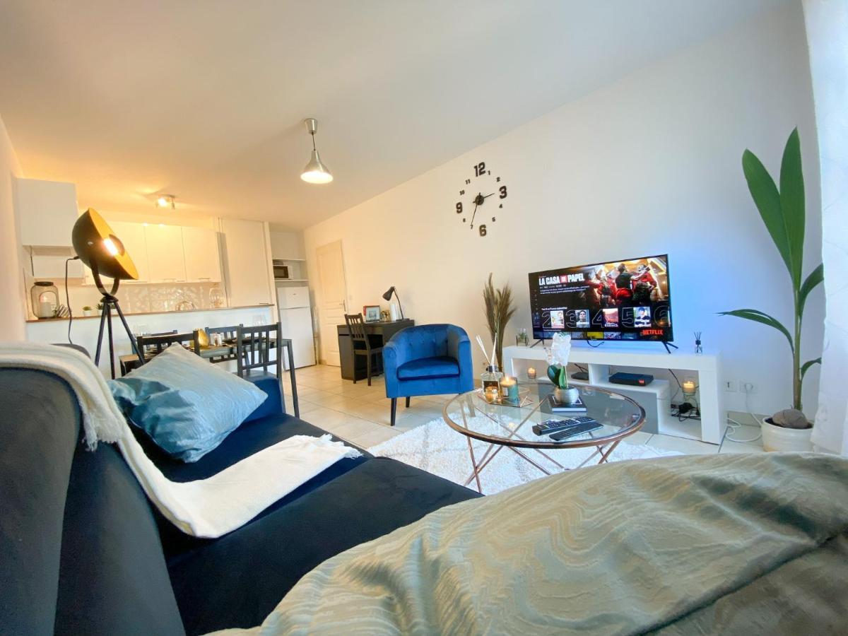 Apartament Blue Pearl - Parking - Gare Rer A 5 Min Corbeil-Essonnes Zewnętrze zdjęcie