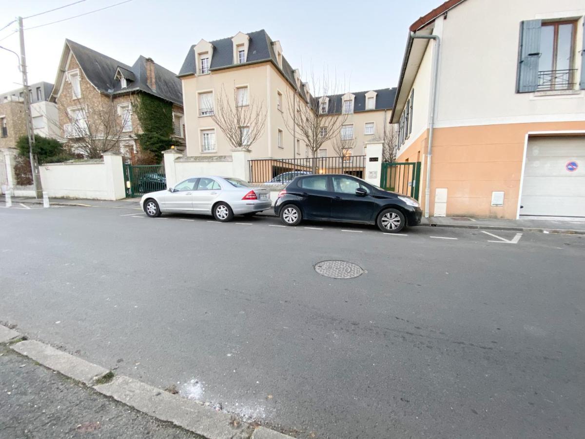 Apartament Blue Pearl - Parking - Gare Rer A 5 Min Corbeil-Essonnes Zewnętrze zdjęcie